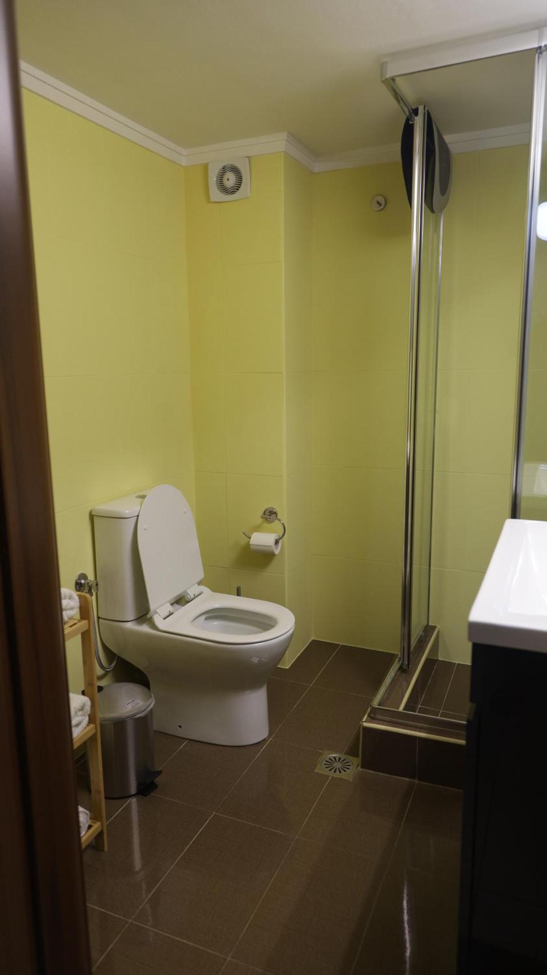 Modern 2 With Parking Paid, 100m From Metro * Thessaloniki